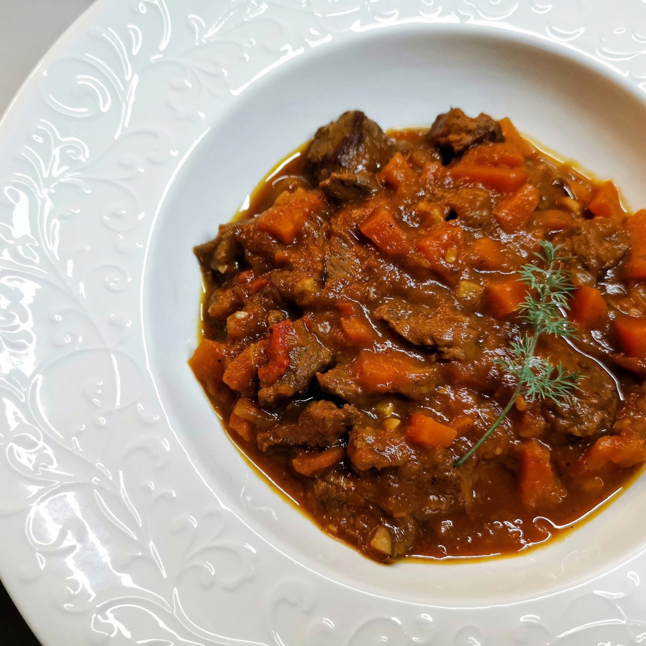 Гуляш из говядины