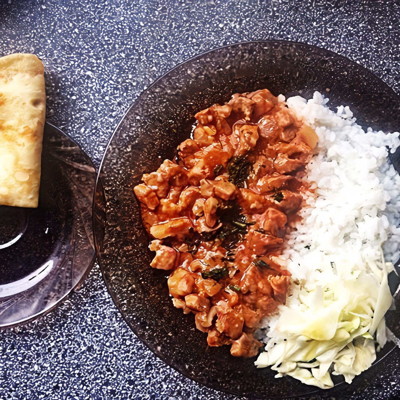 Гуляш из свинины с подливой