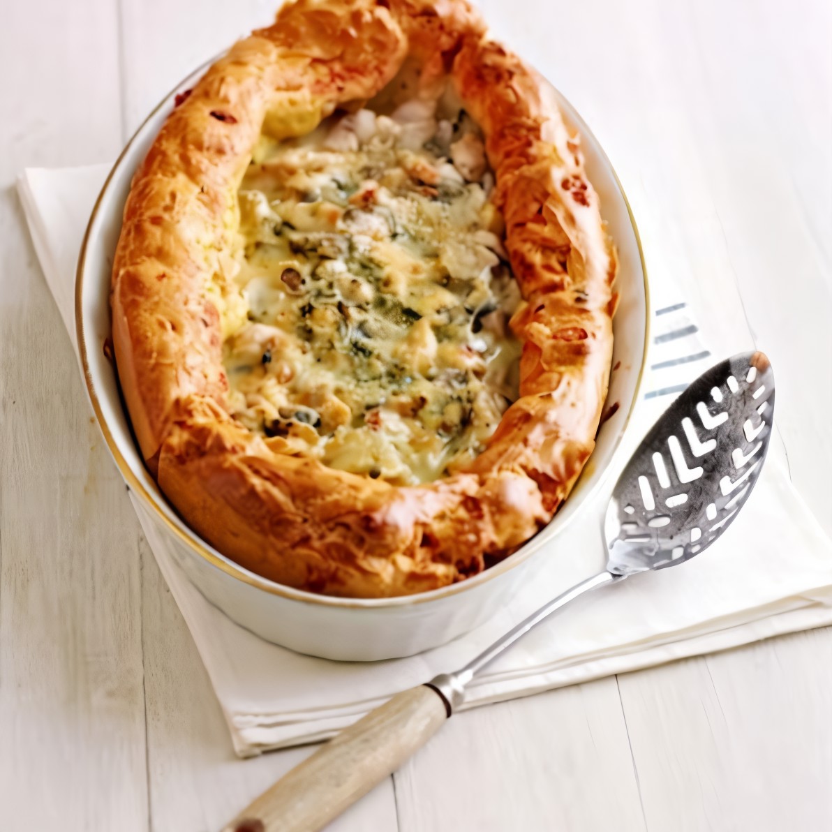 Гужере с ветчиной и сыром