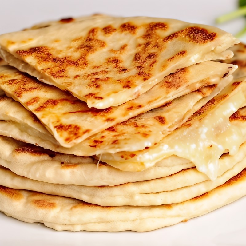 Хачапури с сыром и вареным яйцом