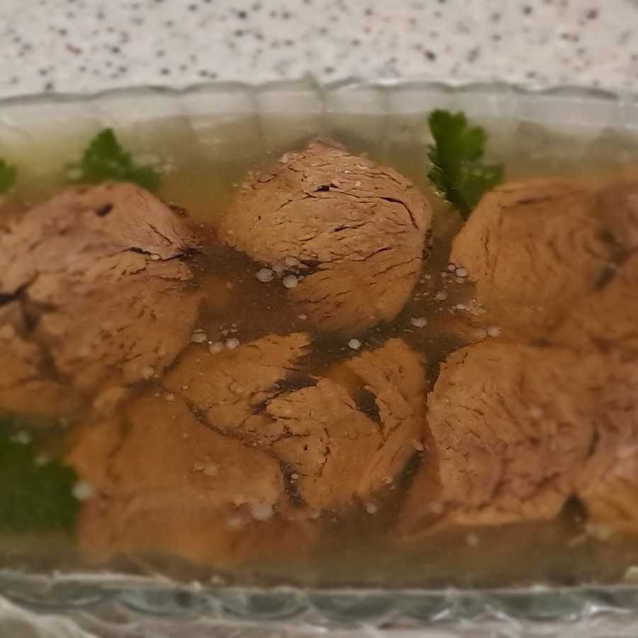 Холодец из свинины и говядины