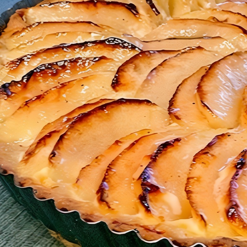 Яблочный тарт со сметаной