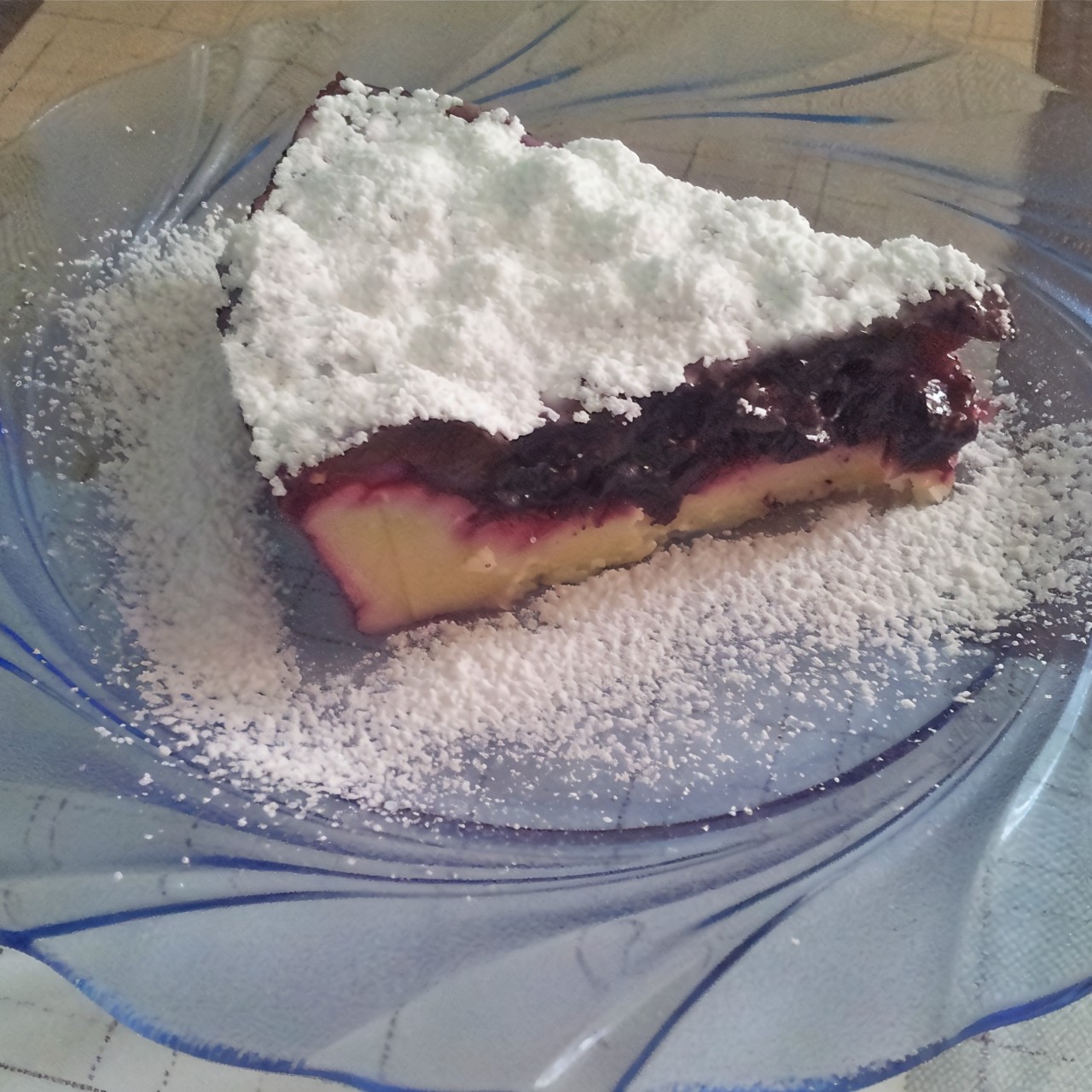 Ягодный пирог на творожном тесте