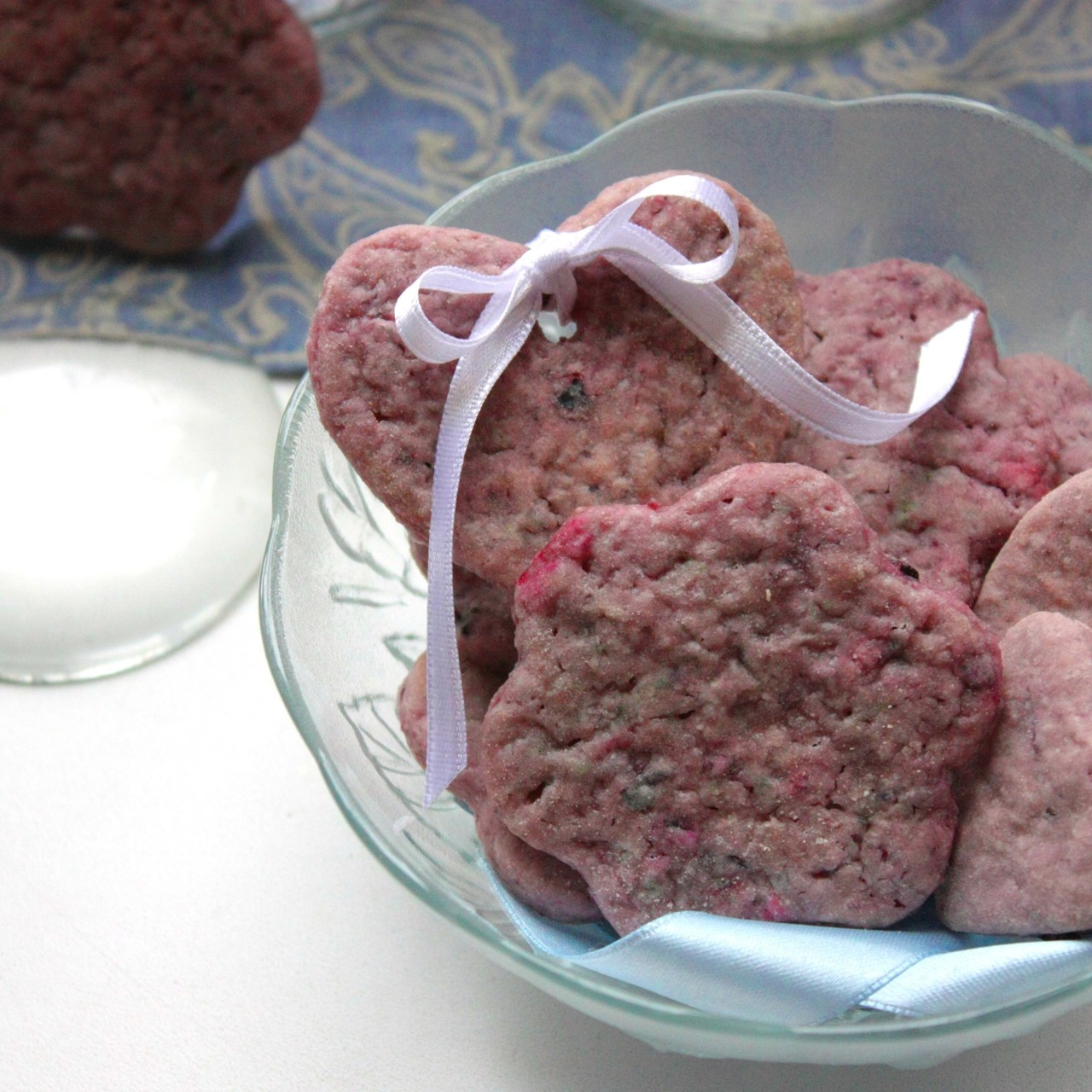 Ягодное лиловое печенье