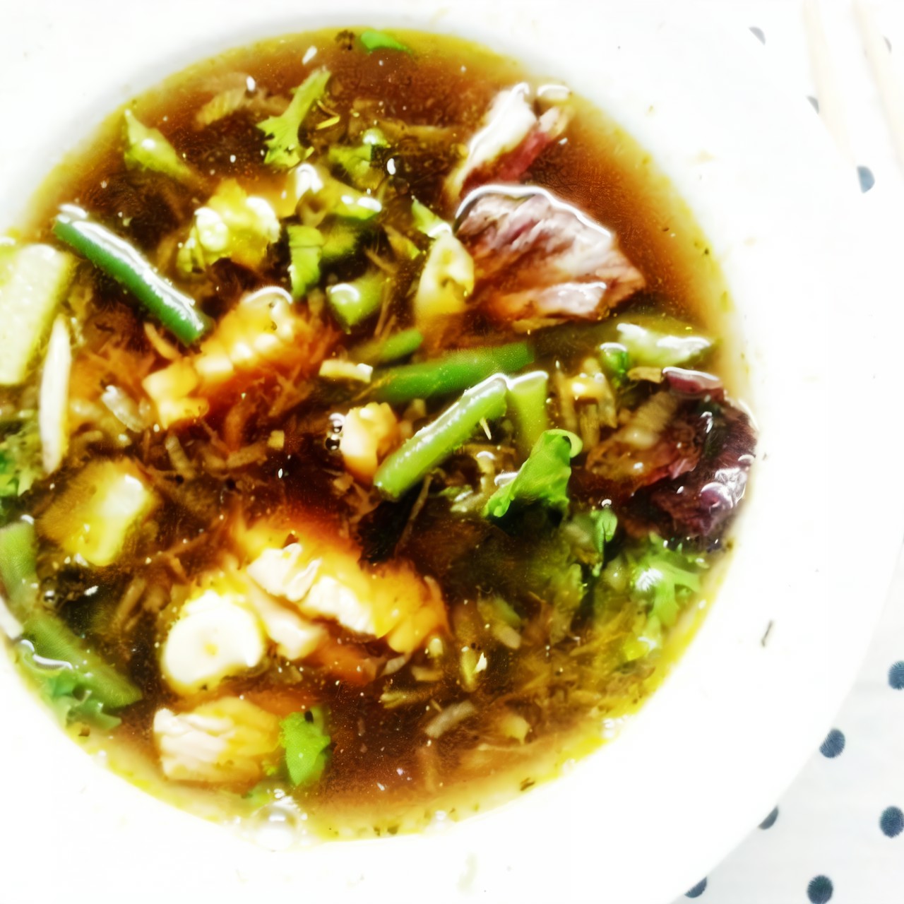 Японский суп с лососем и зеленью