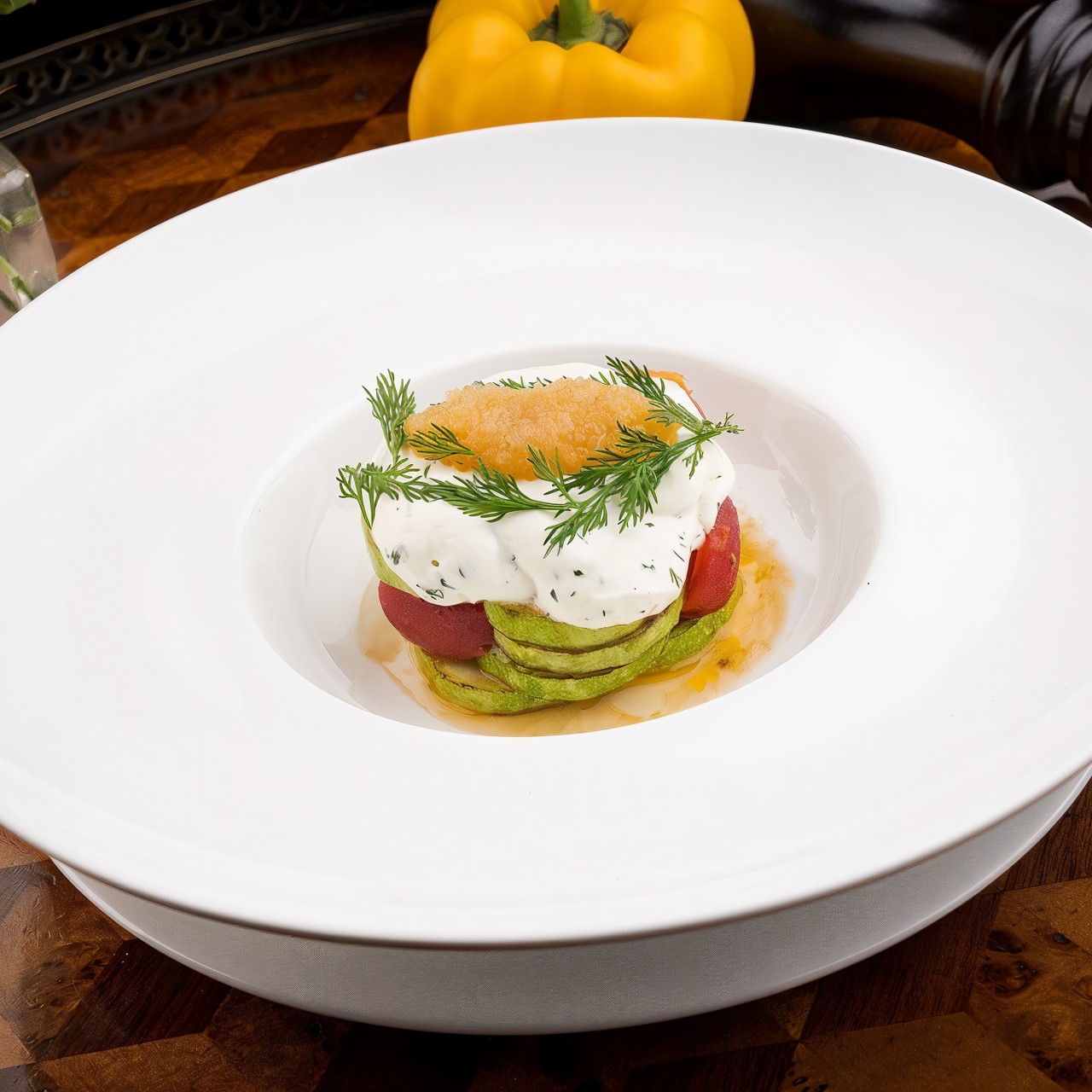 Кабачки с томатами и щучьей икрой