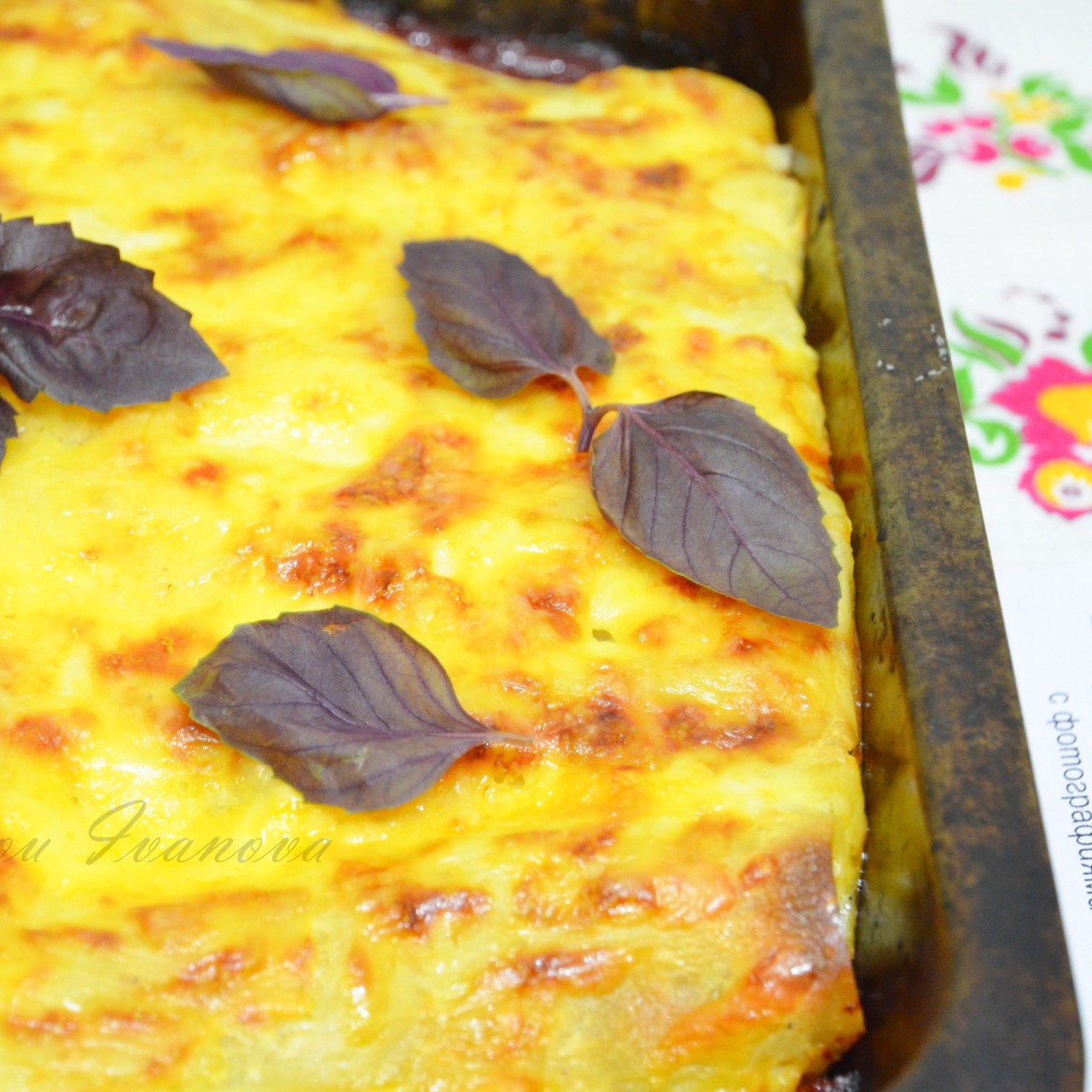 Каннеллони с пикантной мясной начинкой