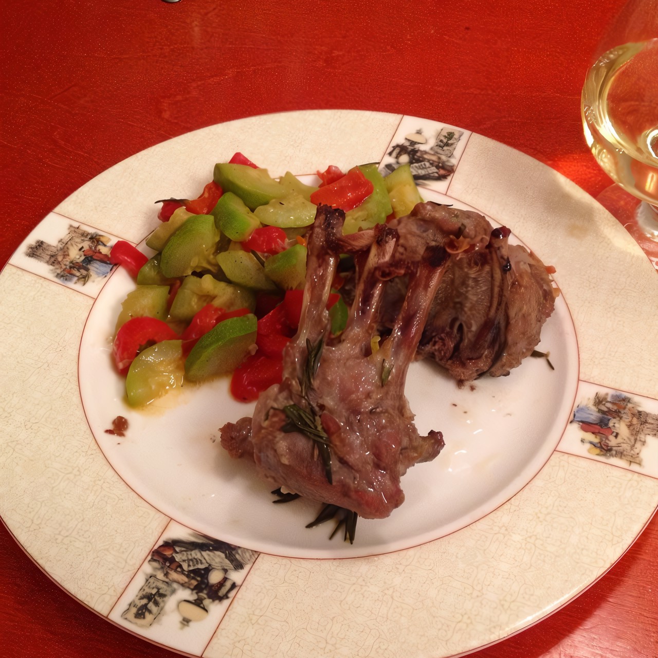 Каре барашка с домашней аджикой и овощным рататуем