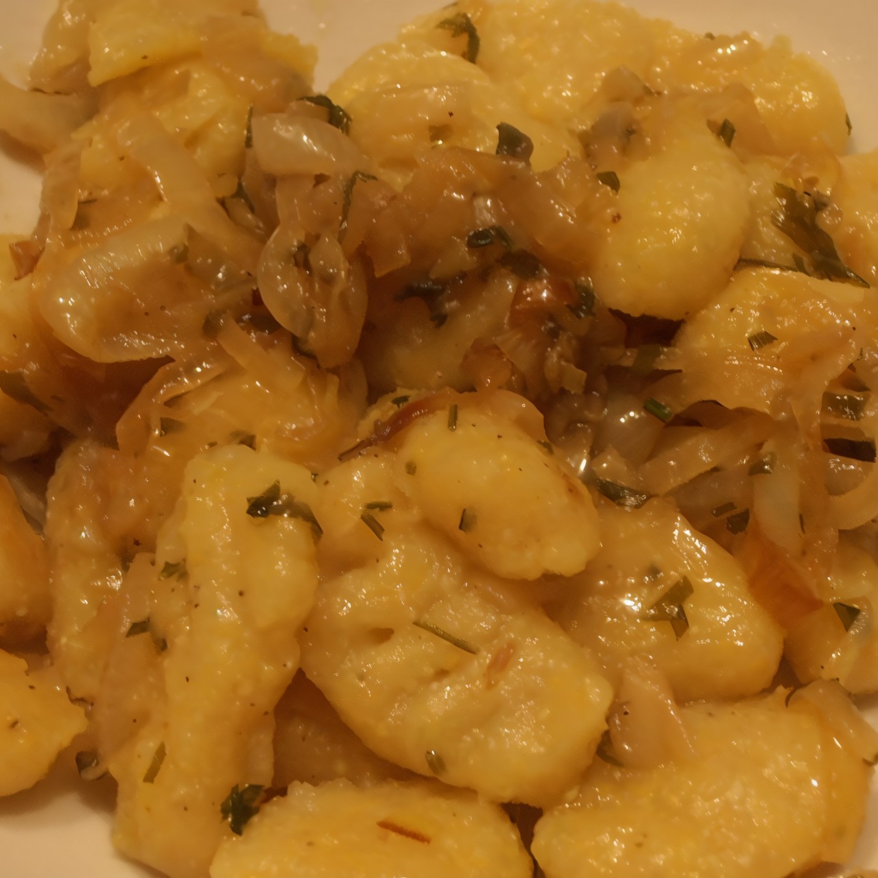 Картофельные ньокки в соусе саор
