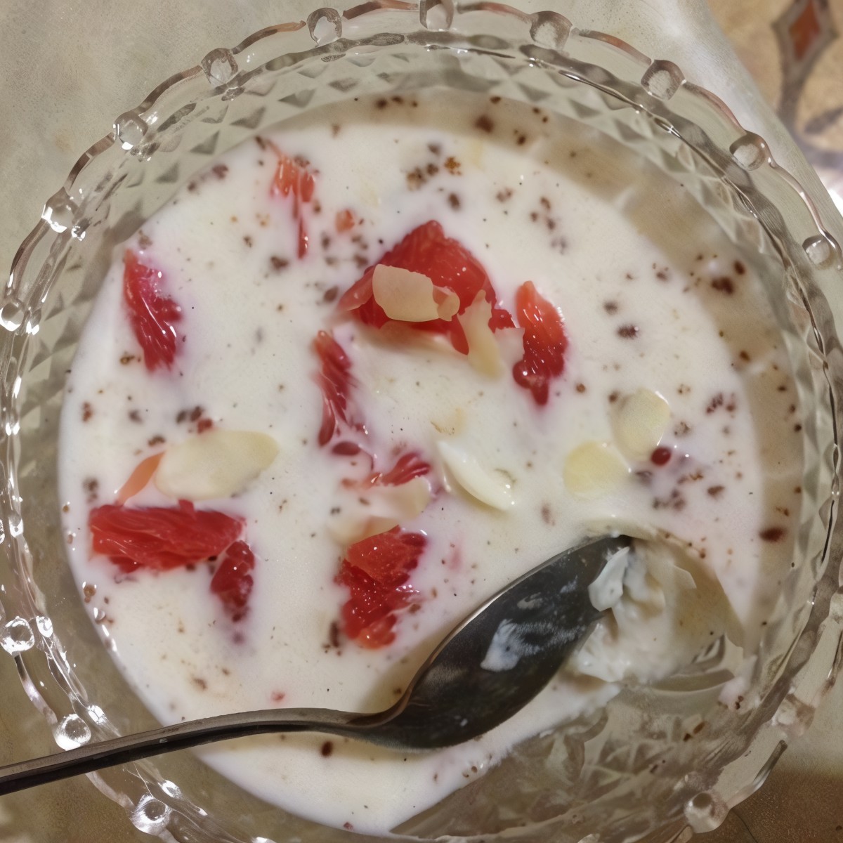 Кефирное желе с миндалем и грейпфрутом