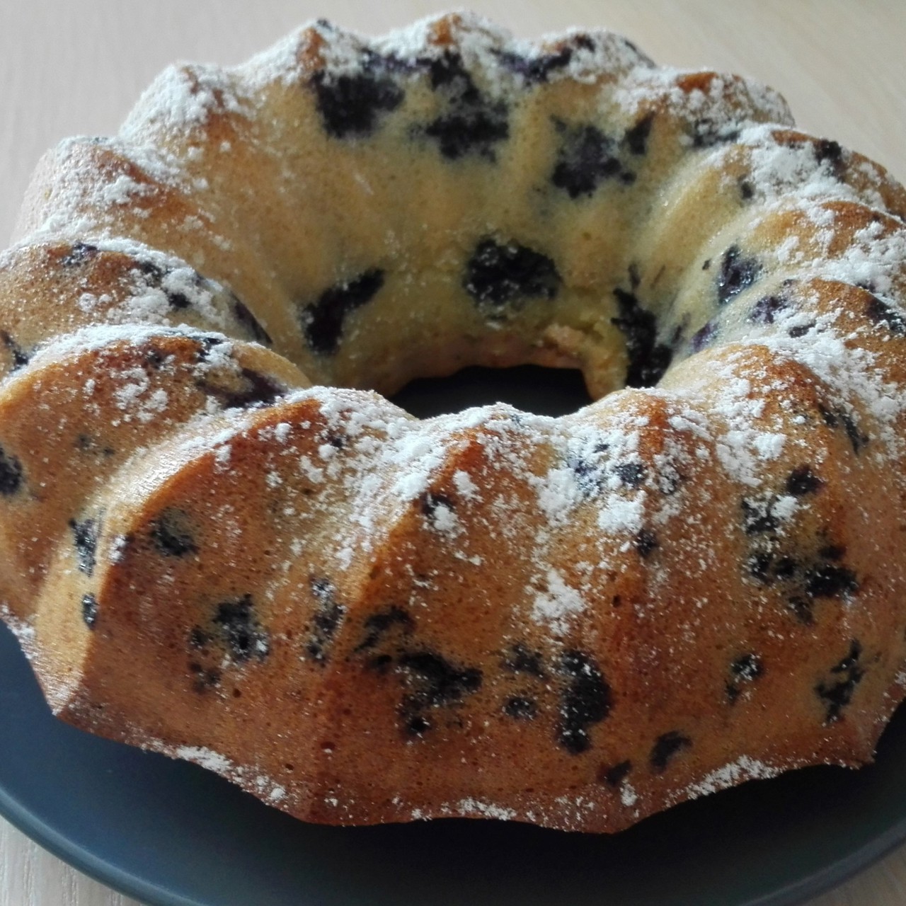 Кекс с черникой