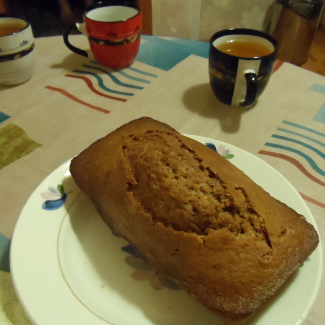 Кекс с яблоками и грушами