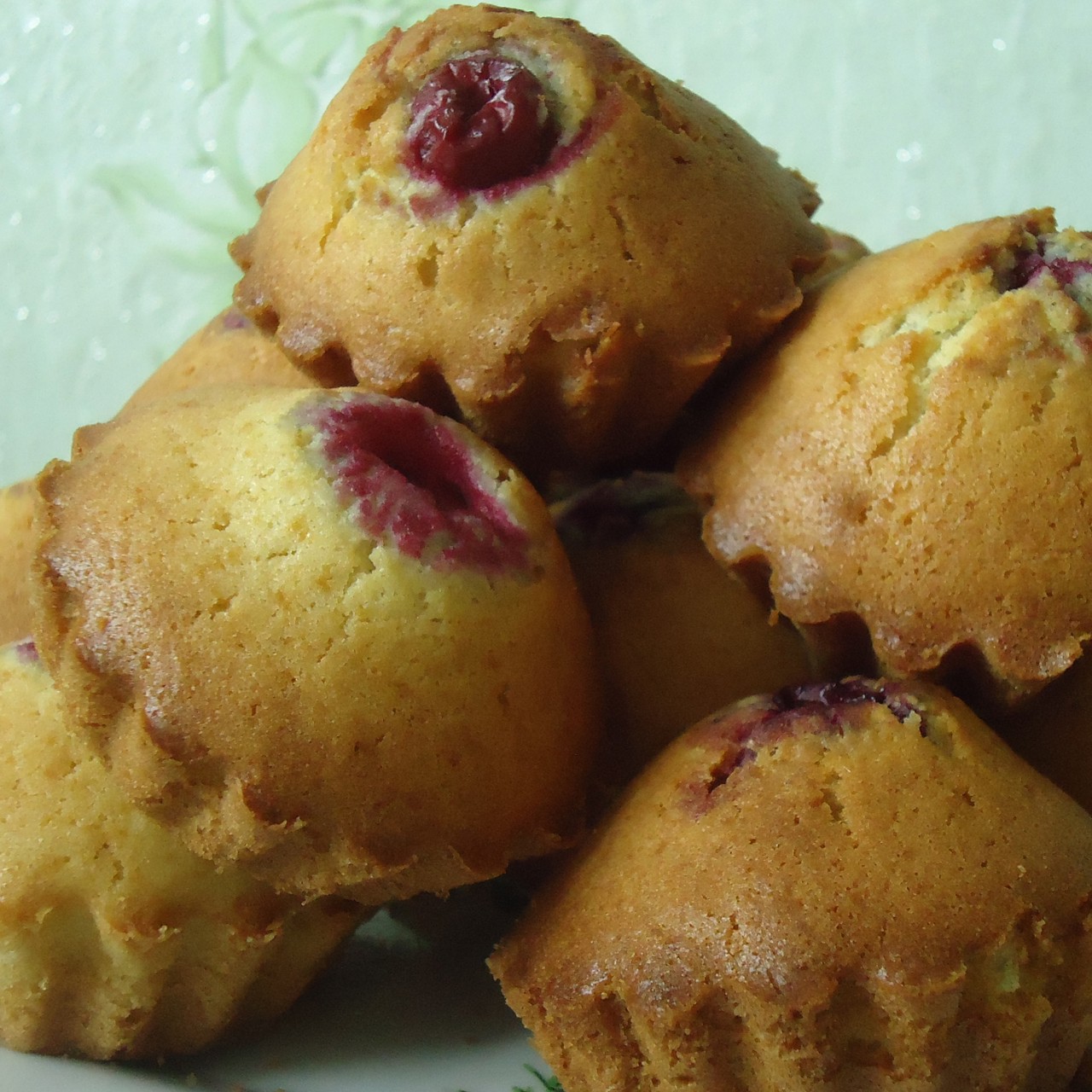 Кексы с вишней