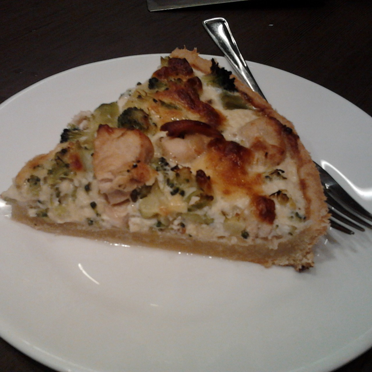 Киш с курицей и брокколи