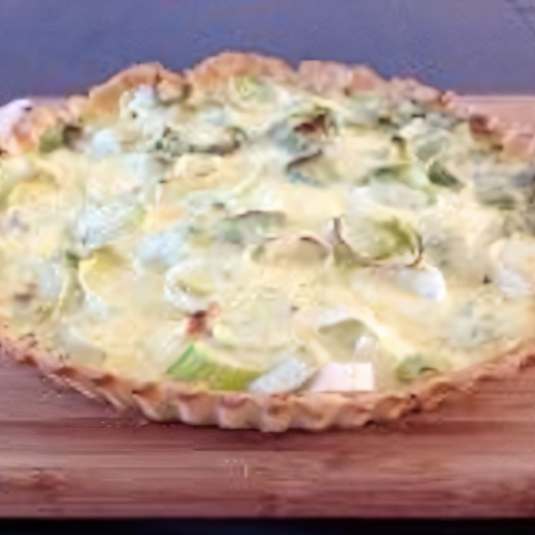 Киш с луком-пореем и карри