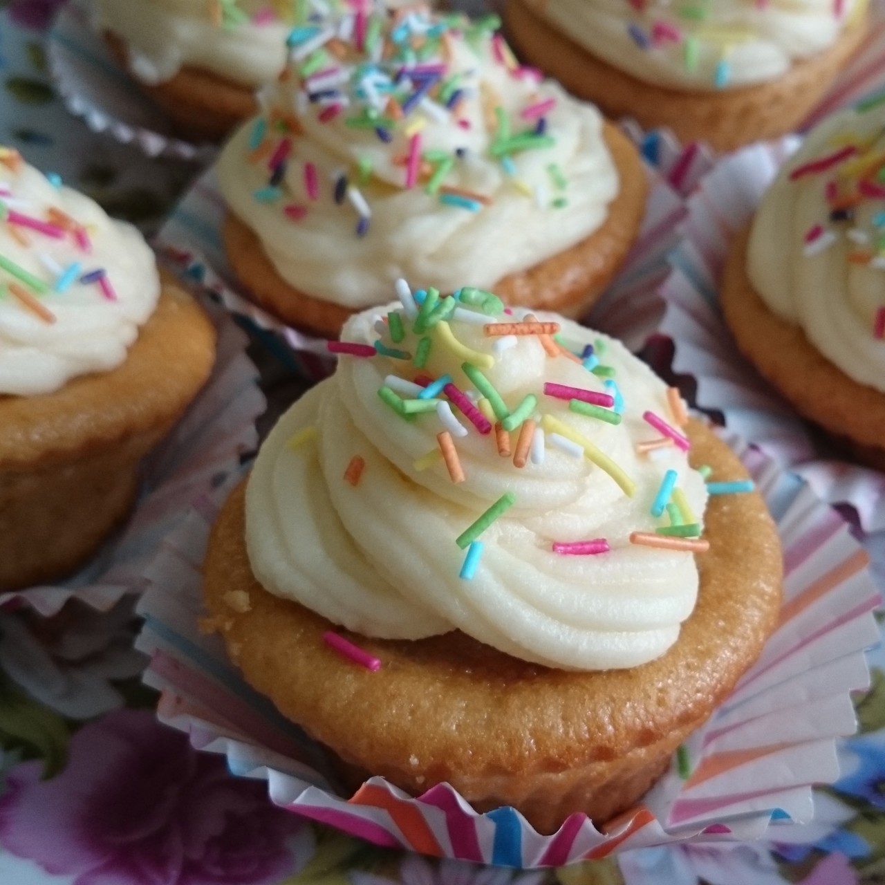 Классические ванильные капкейки