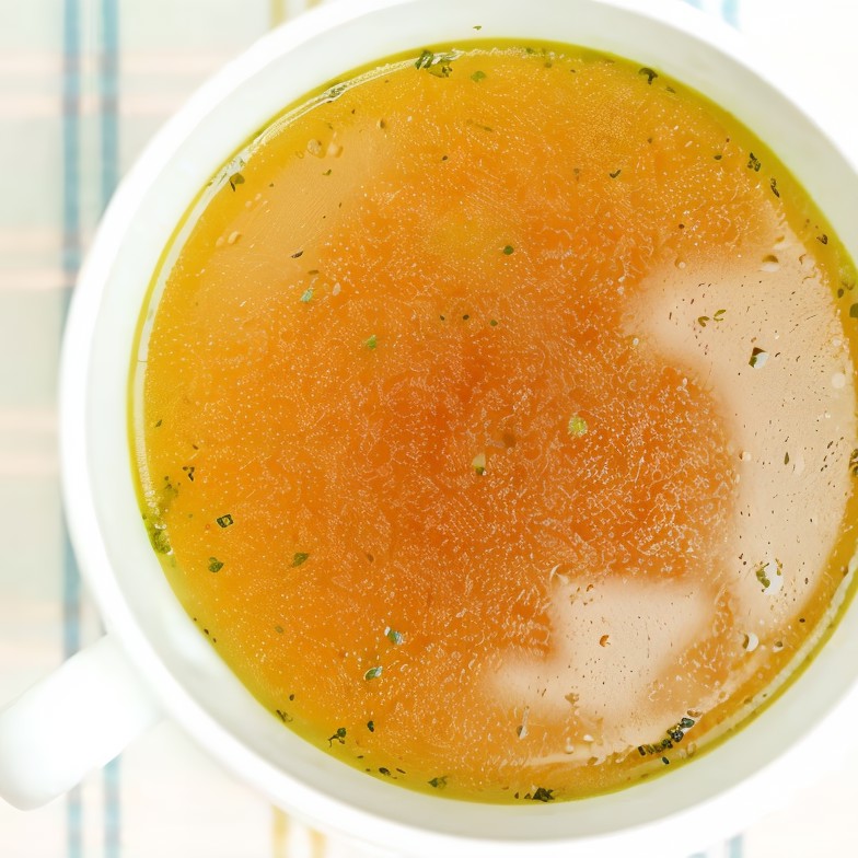 Классический светлый куриный бульон