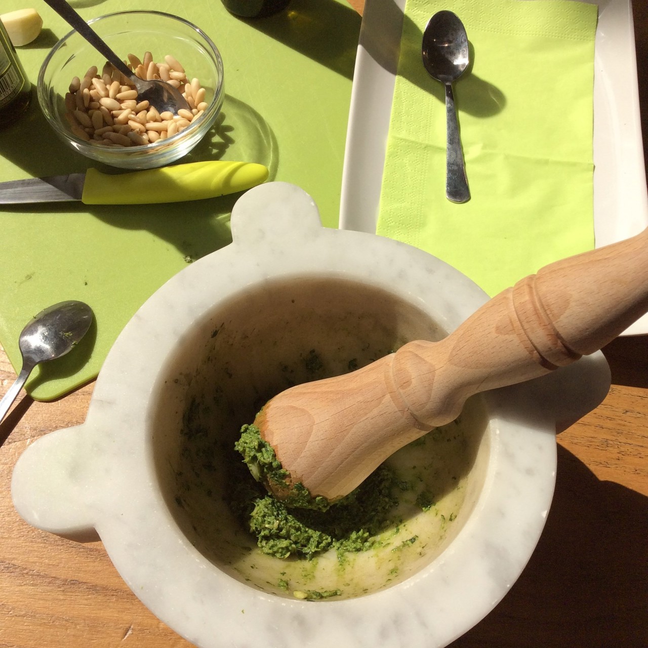 Классическое генуэзское песто