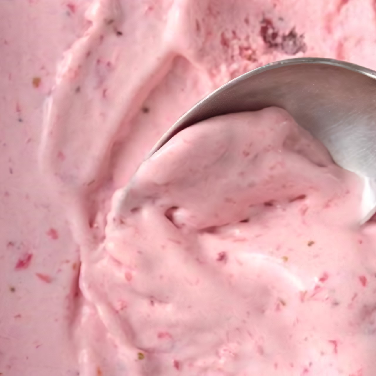 Клубничное мороженое