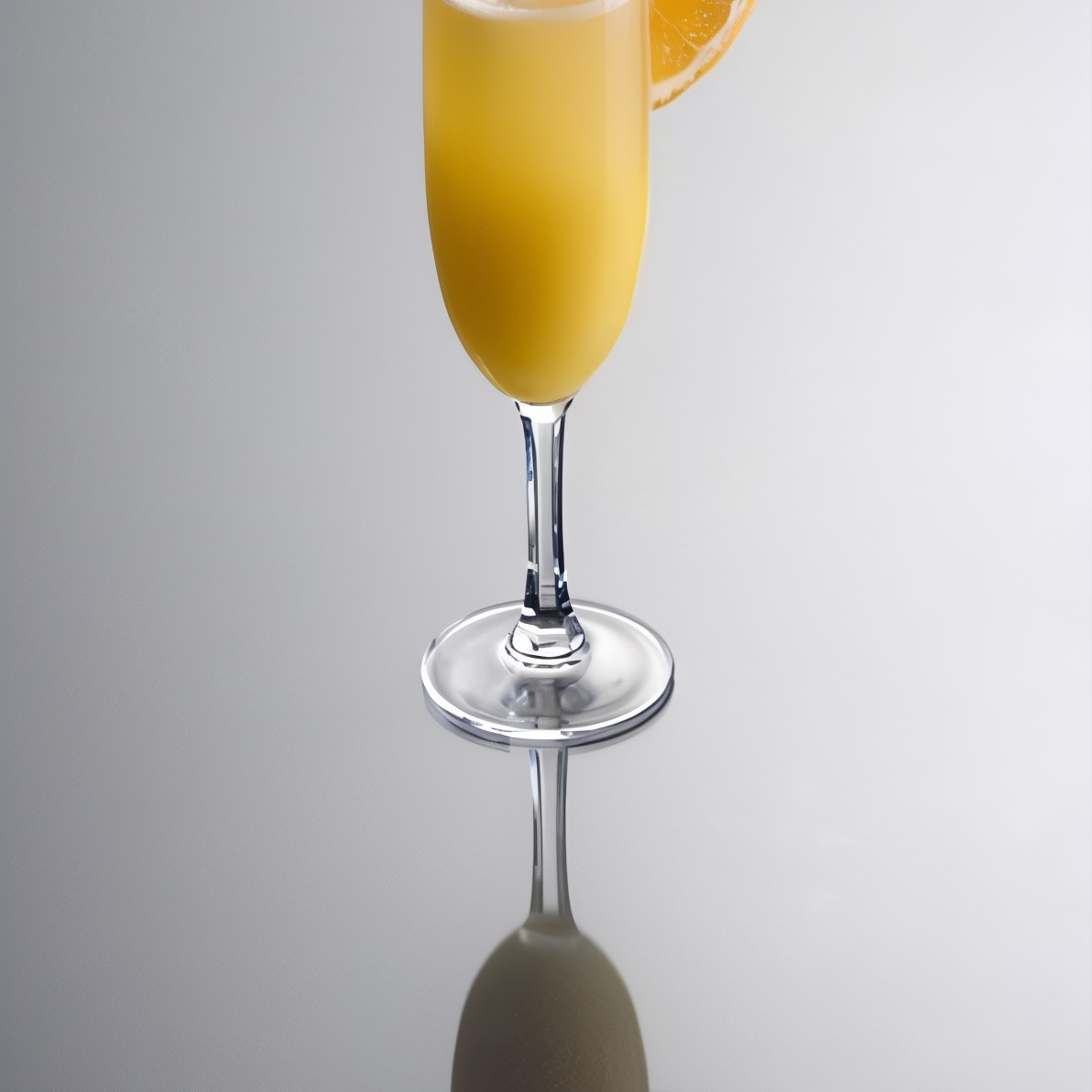 Коктейль «Касабланка» с яичным ликером