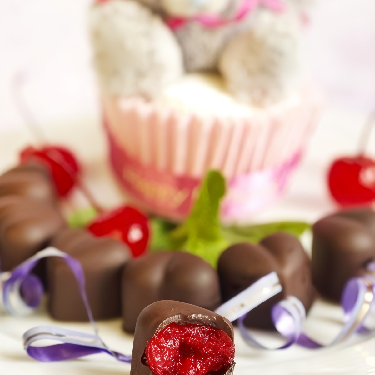 Коктейльная вишня в шоколаде