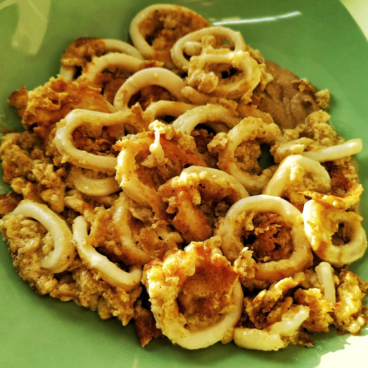 Кольца кальмара в нежном кляре