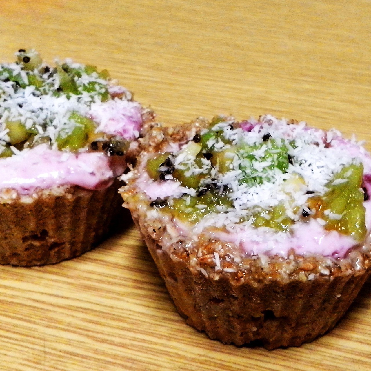 Корзиночки с творогом и фруктами