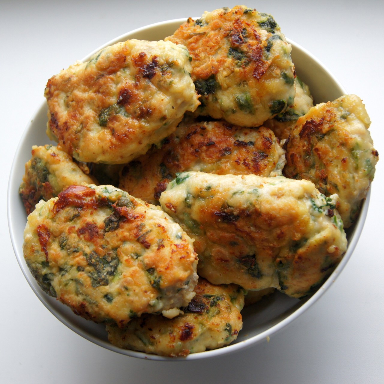 Котлеты из индейки со шпинатом