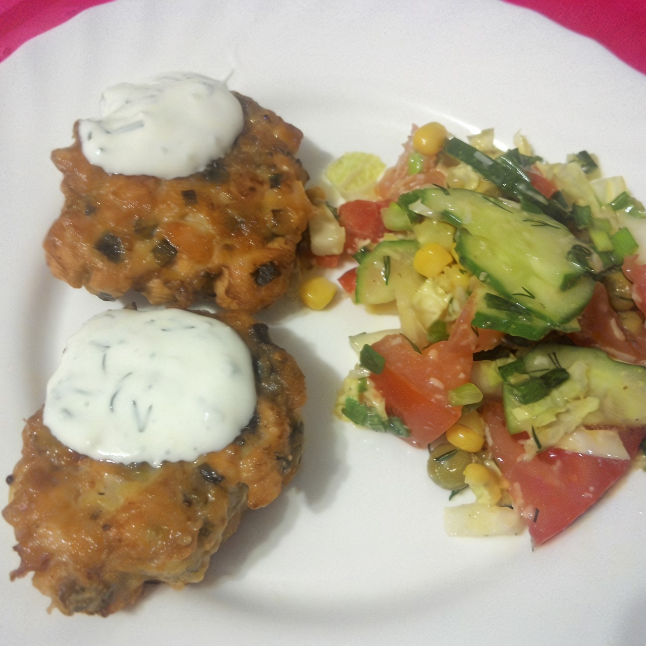 Котлеты из куриной грудки с овощами