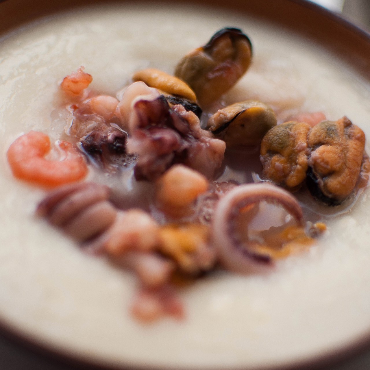 Крем-суп из цветной капусты с морепродуктами