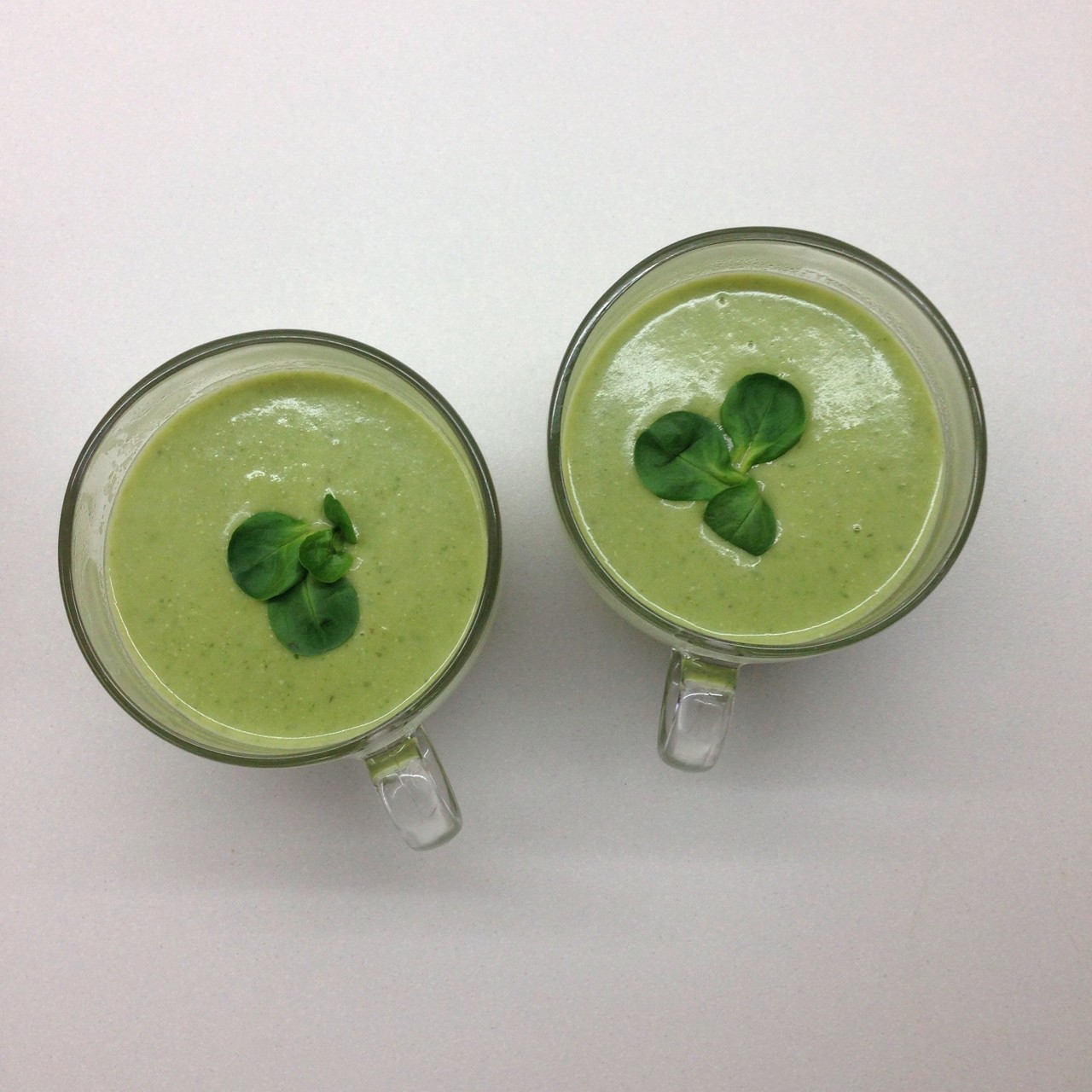 Крем-суп из порея и салата корн