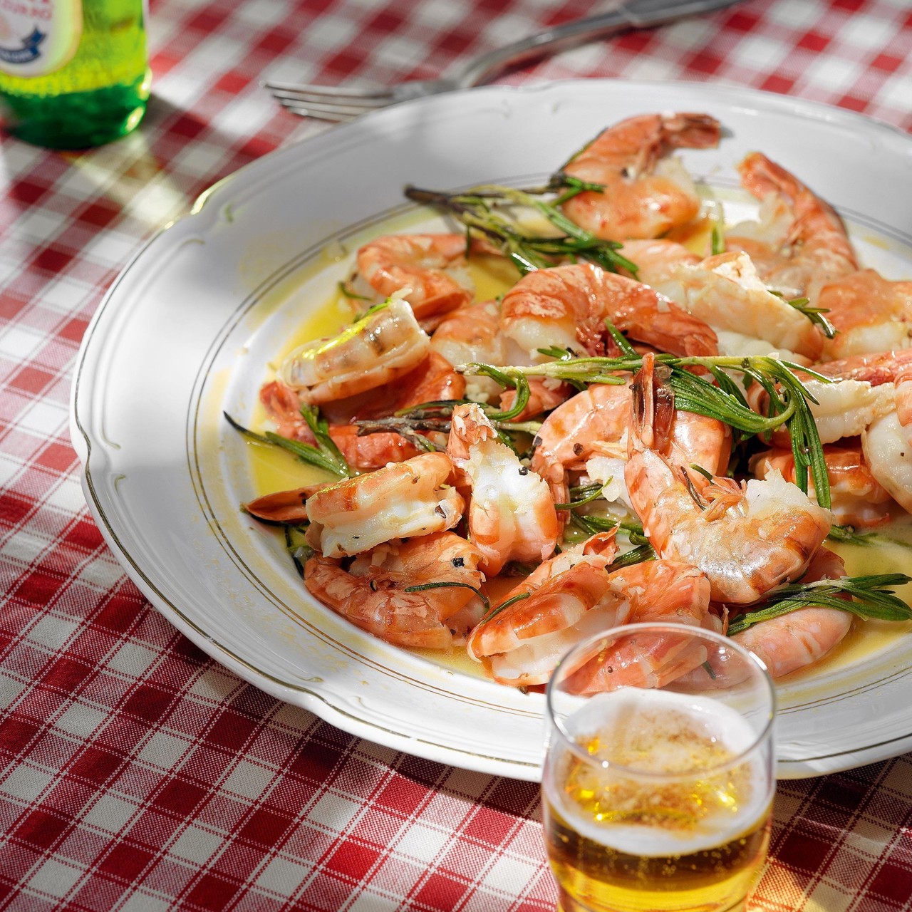 Креветки в розмарине