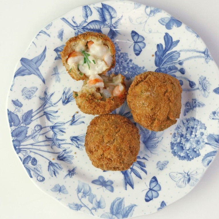 Крокеты из серых креветок