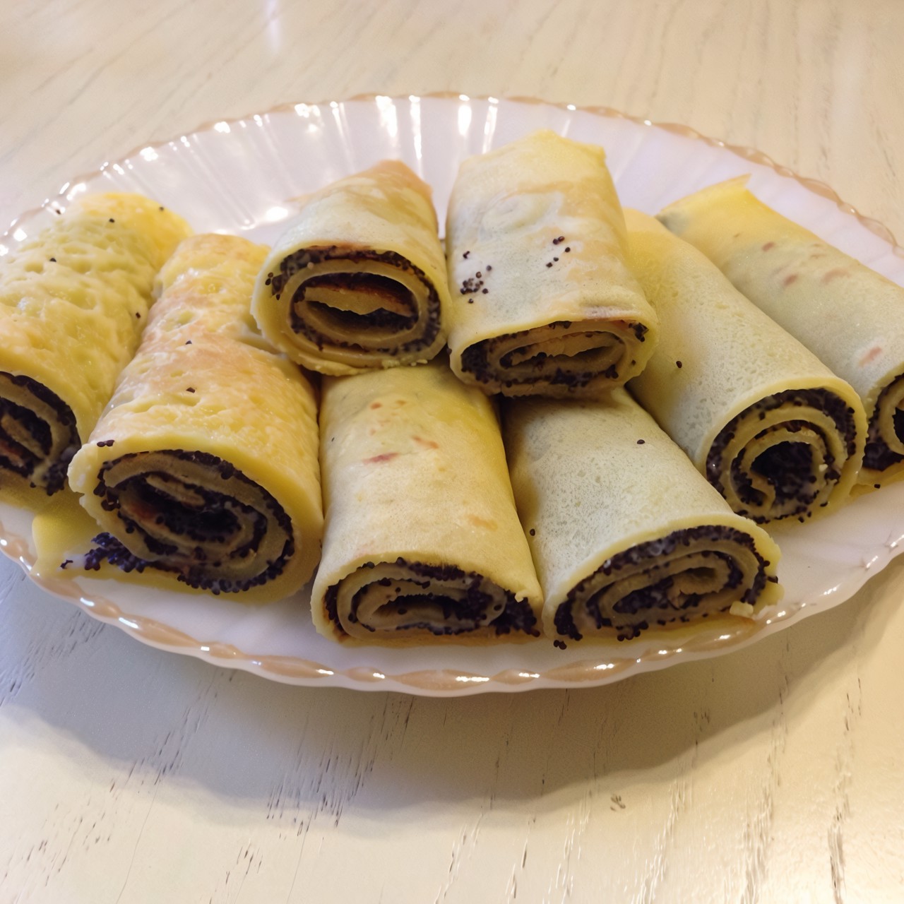 Кукурузные блинчики с маковой начинкой