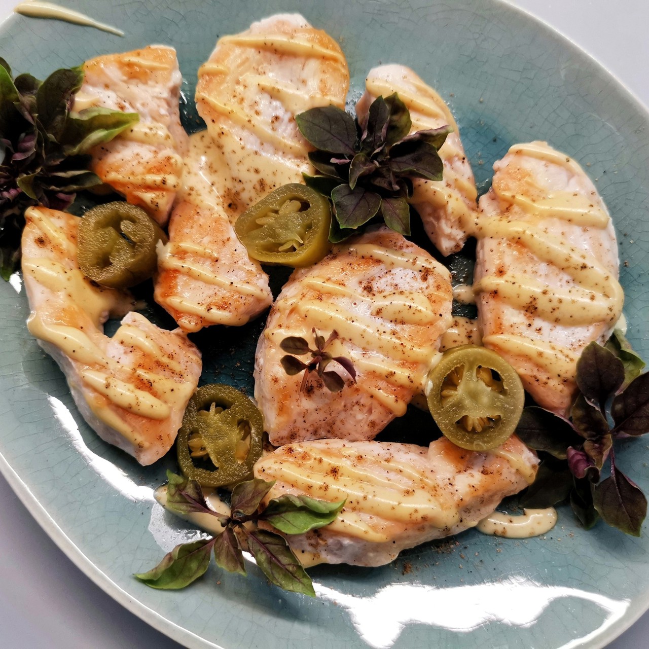 Куриная грудка в соусе