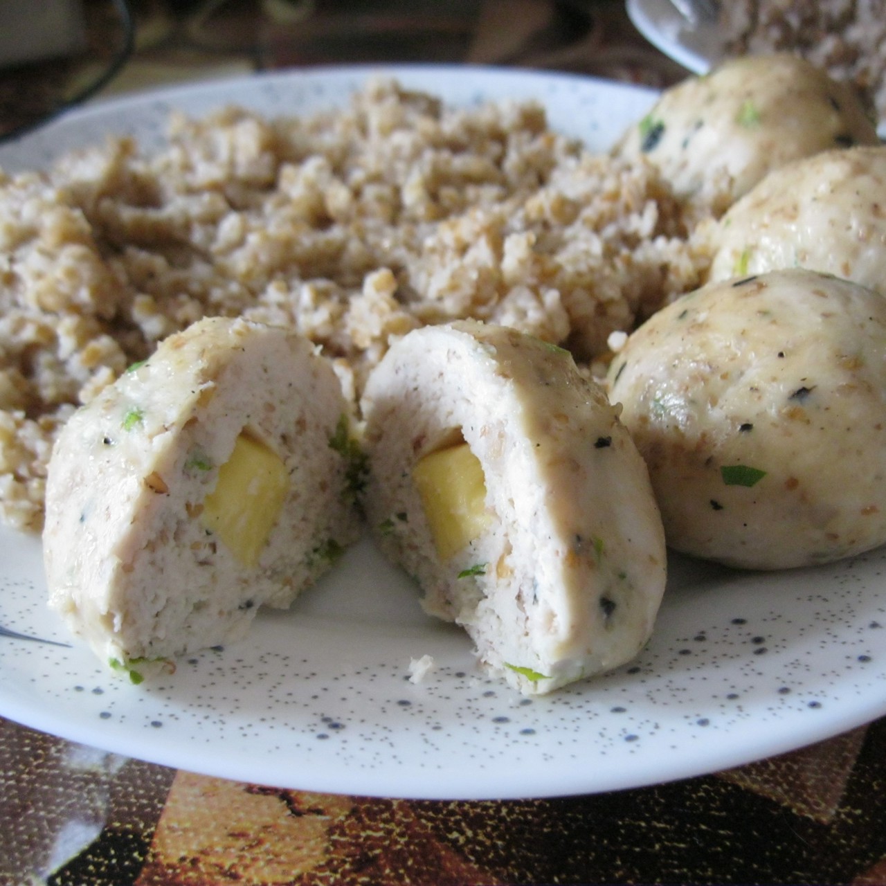 Куриные котлетки с сюрпризом