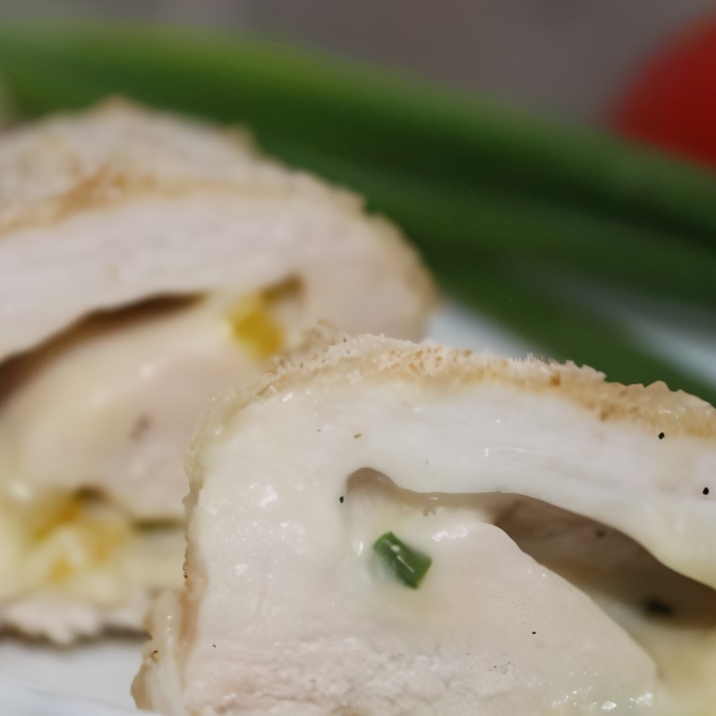 Куриные рулеты с сырной начинкой