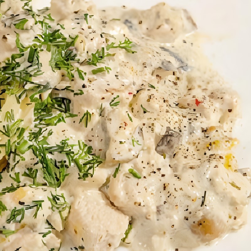 Куриное филе с грибами в сырно-сливочном соусе