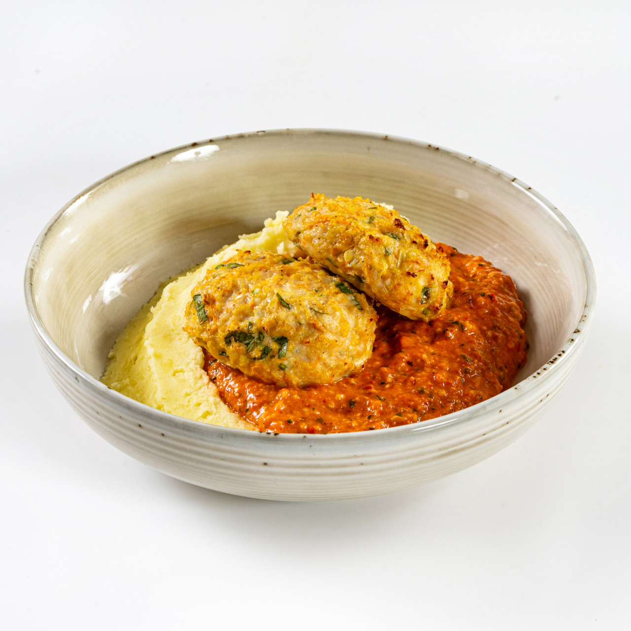 Куриные котлеты в духовке с перечным соусом