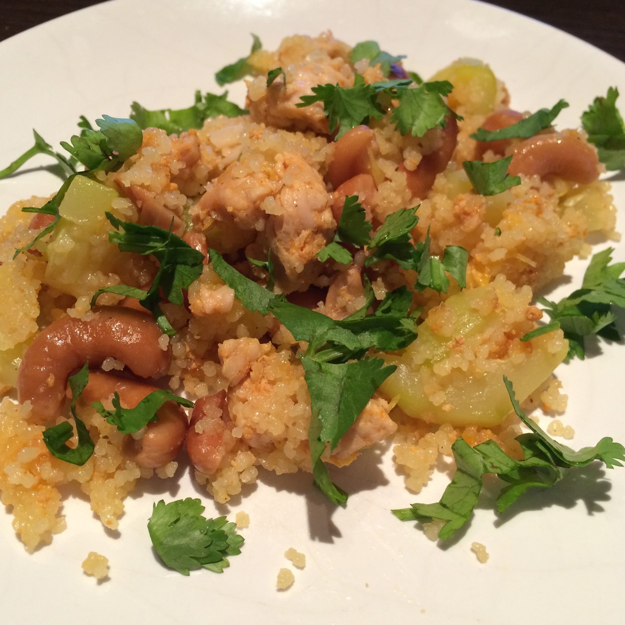 Кускус с индейкой, апельсинами и кешью