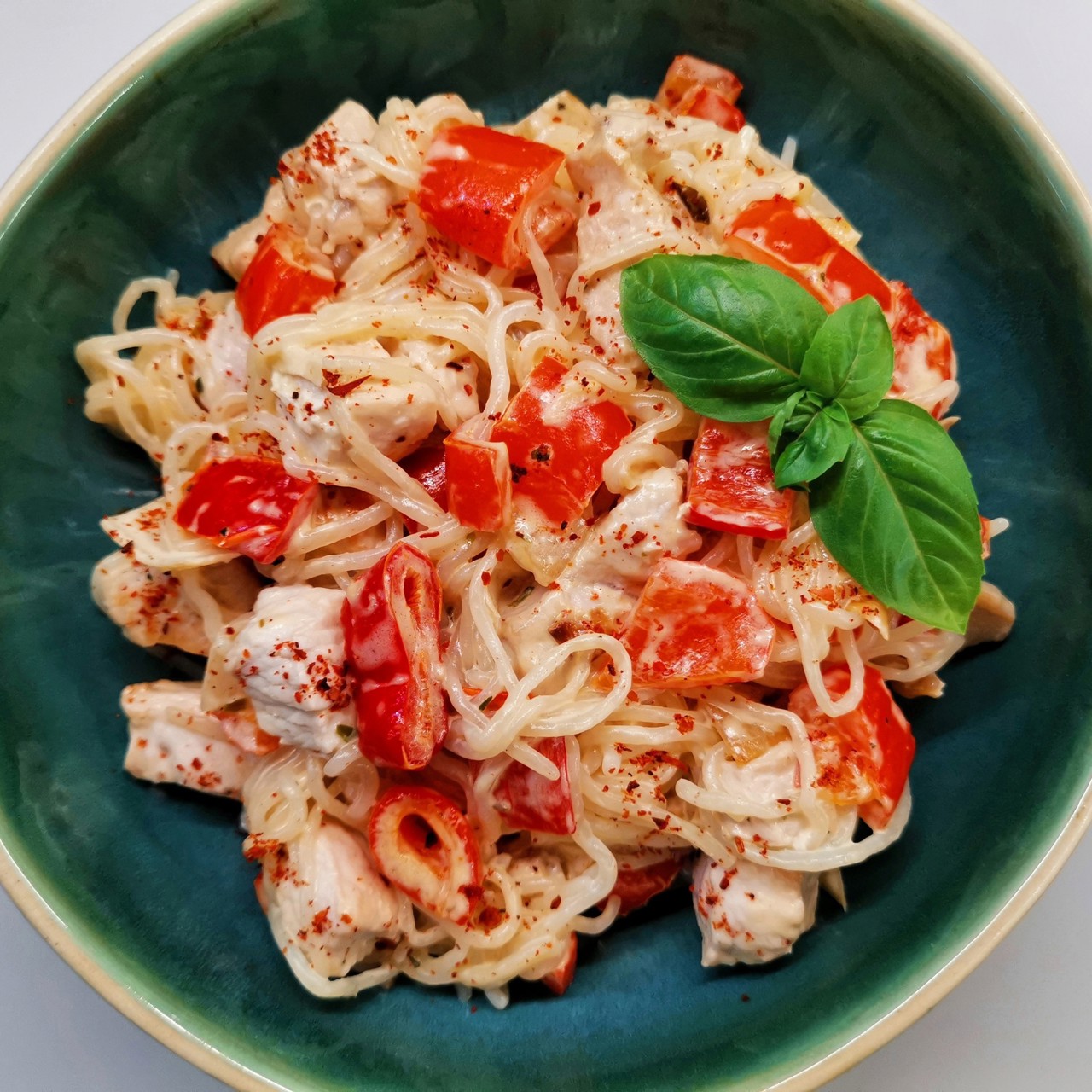 Лапша ширатаки с индейкой