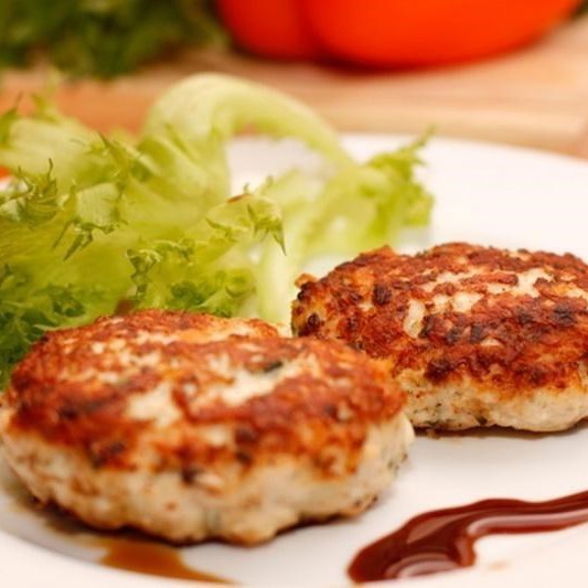 Легкие куриные котлеты