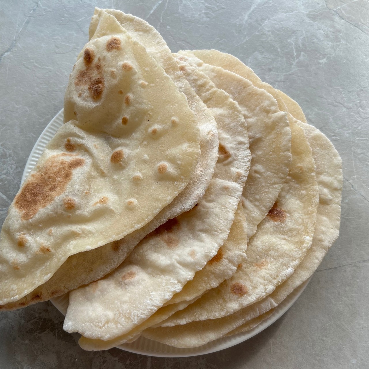 Лепешки с чесноком