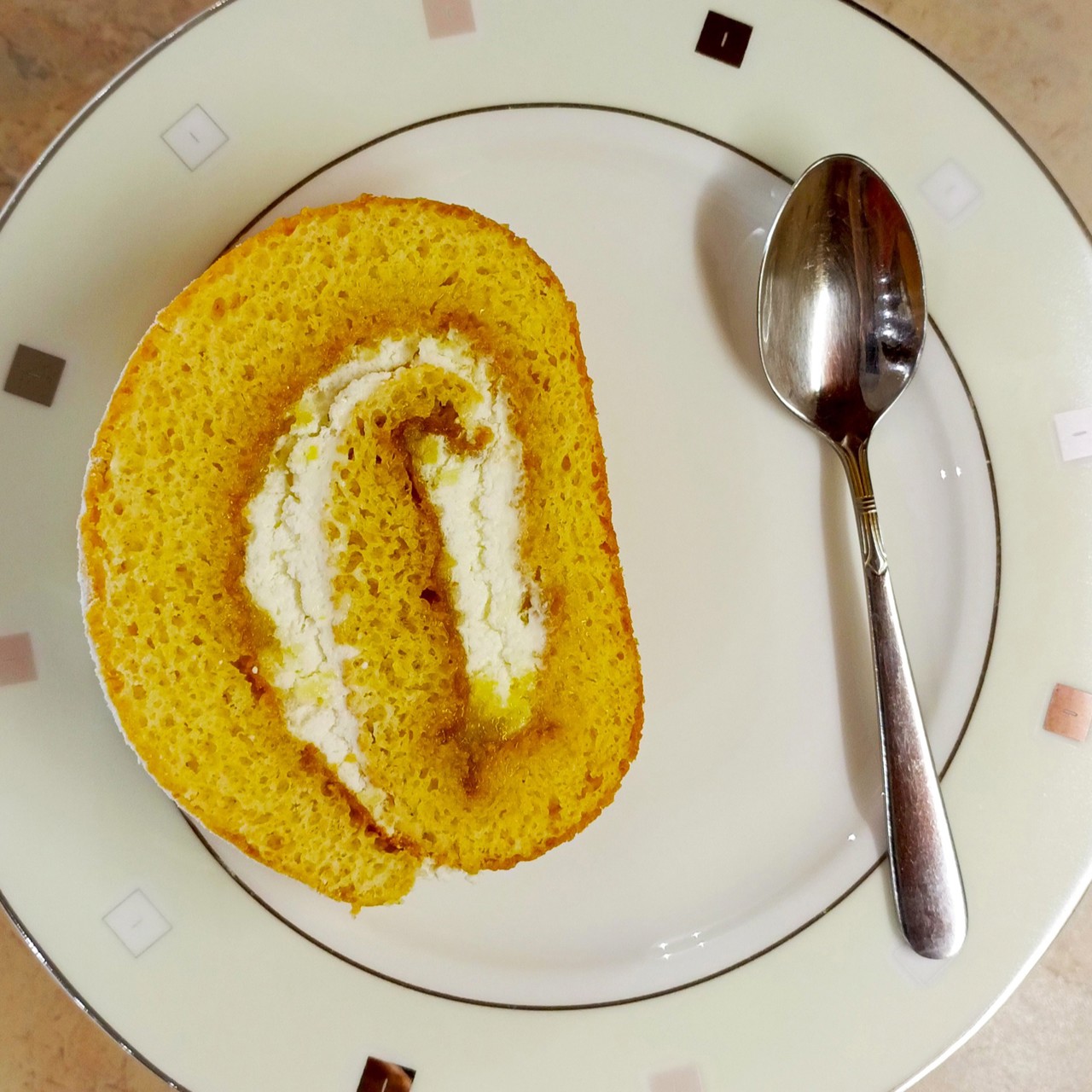 Лимонный рулет