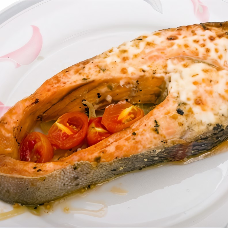 Лосось на ложе из запеченных томатов