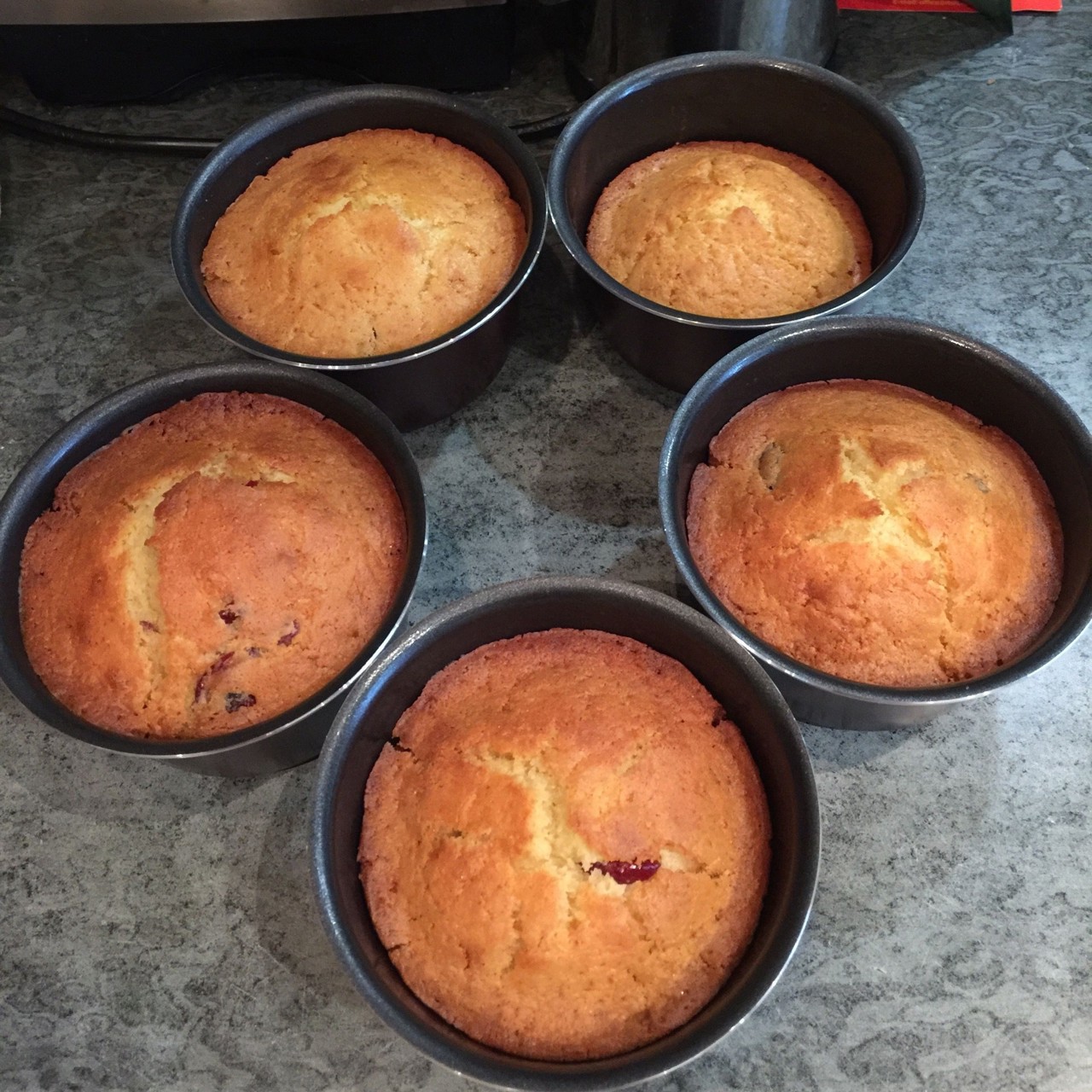 Маффины с фруктозой и клюквой