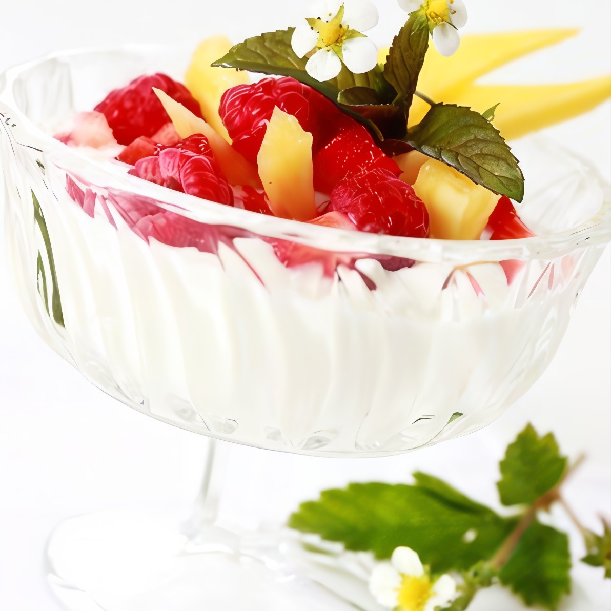 Малиновый соус с манго