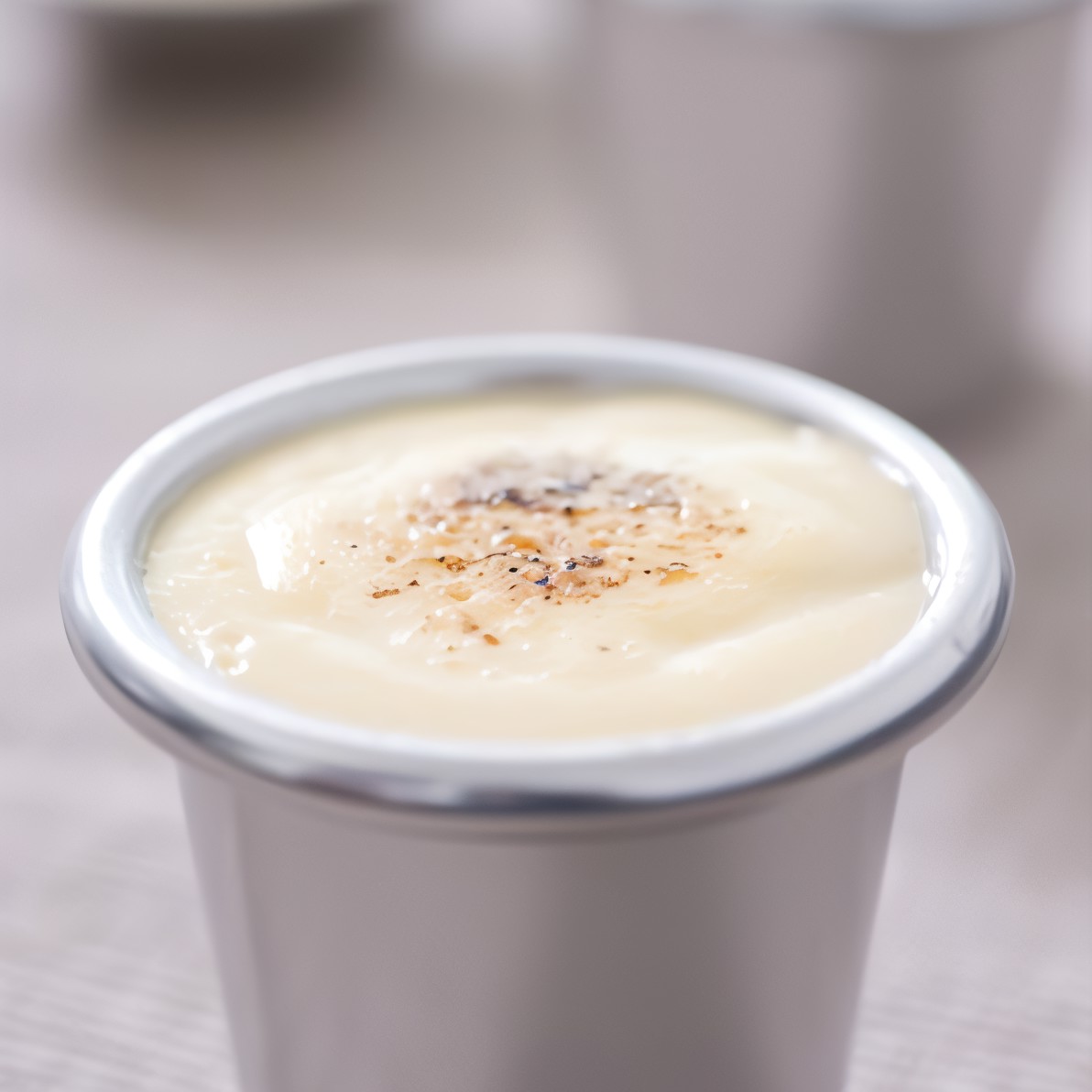 Медовый пудинг с имбирем в микроволновой печи