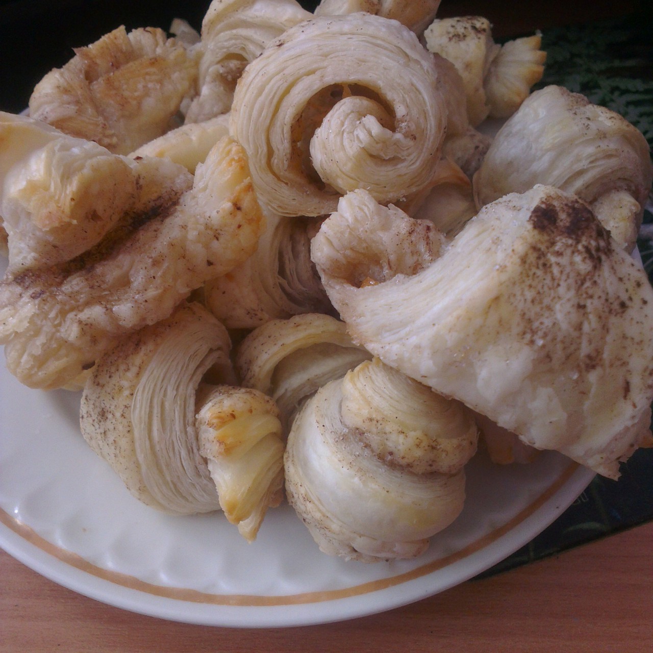 Мини-круассаны с корицей