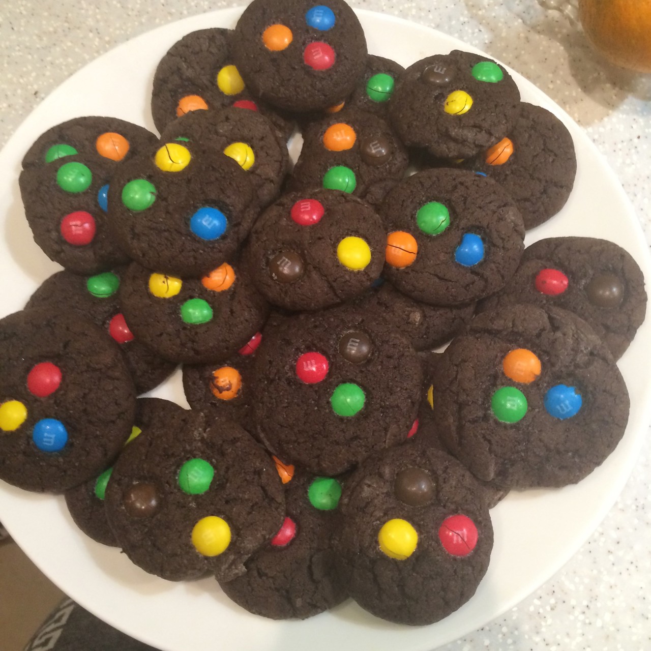 Мягкое шоколадное печенье с M&M’s